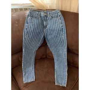 American Eagle Striped Mom Jeans!